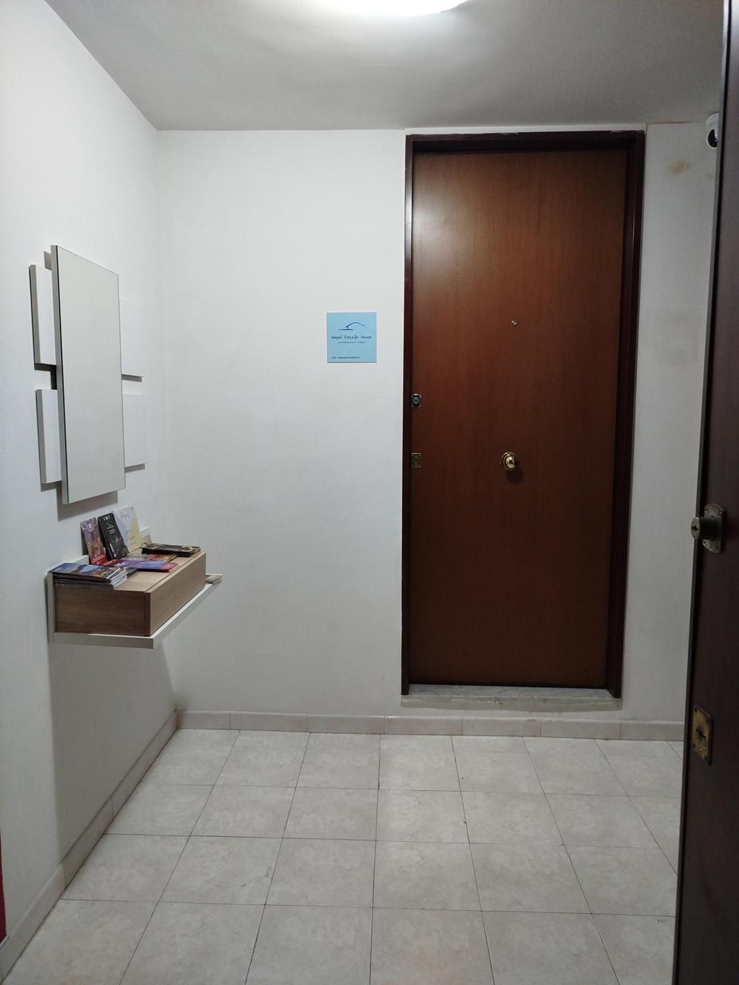 Napoli Forcella House Al Centro Di Napoli Διαμέρισμα Εξωτερικό φωτογραφία